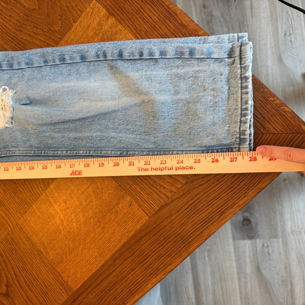 Good American Distressed High Rise Straight Leg Jeans Women 10/30 Denim - Picture 9 of 13
